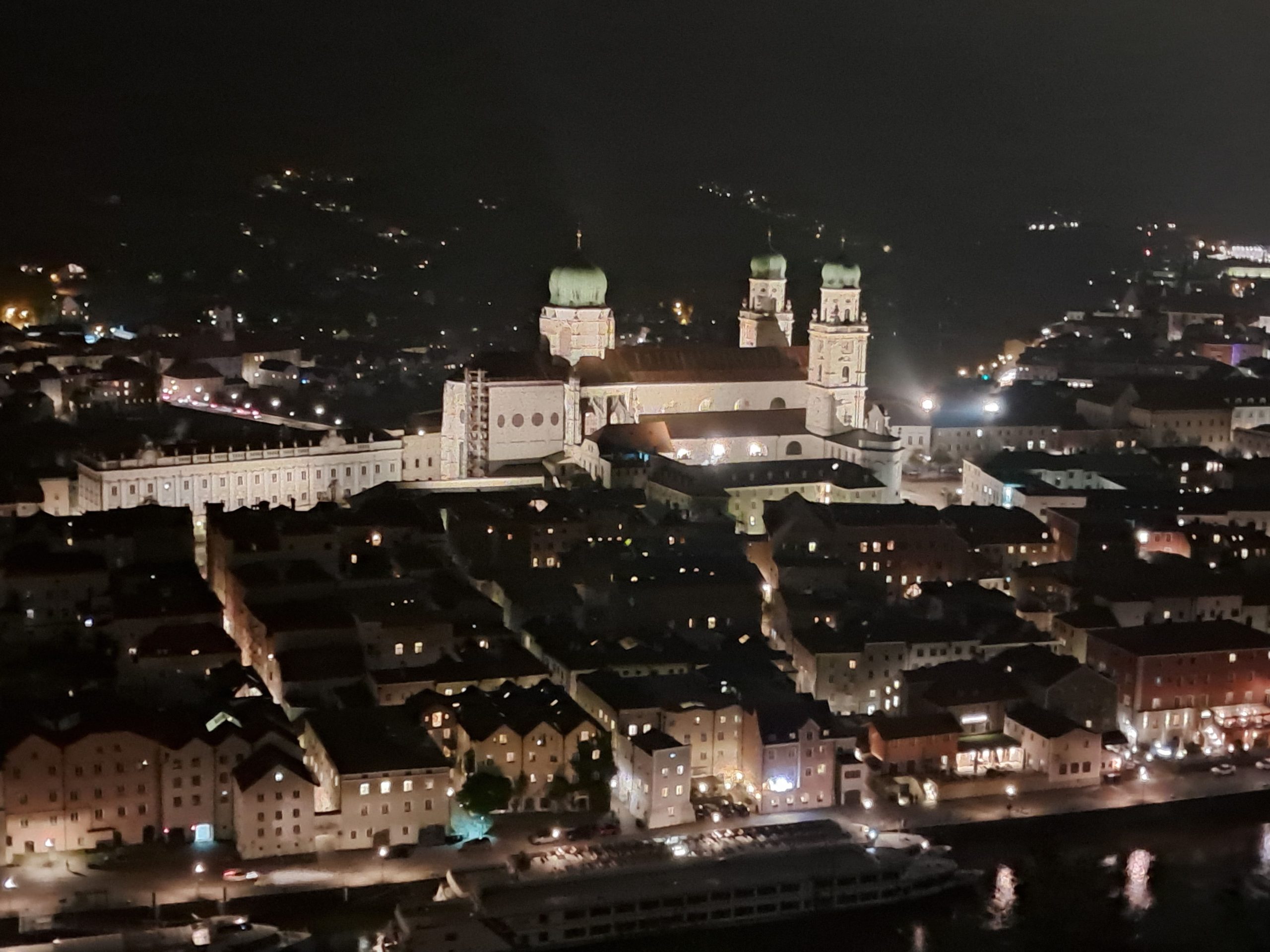 Passau bei Nacht